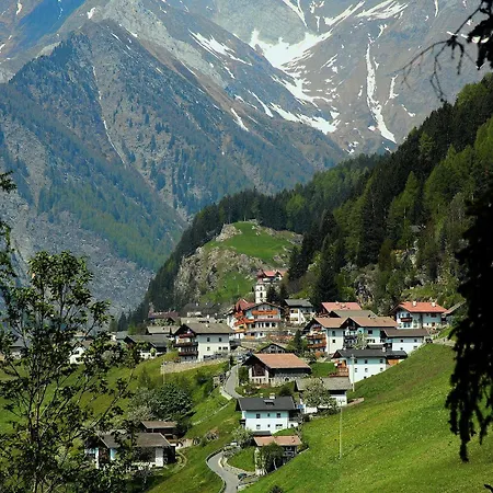Alpenland Hotel