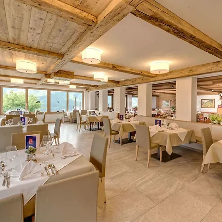 Hotel Alpenland Moso